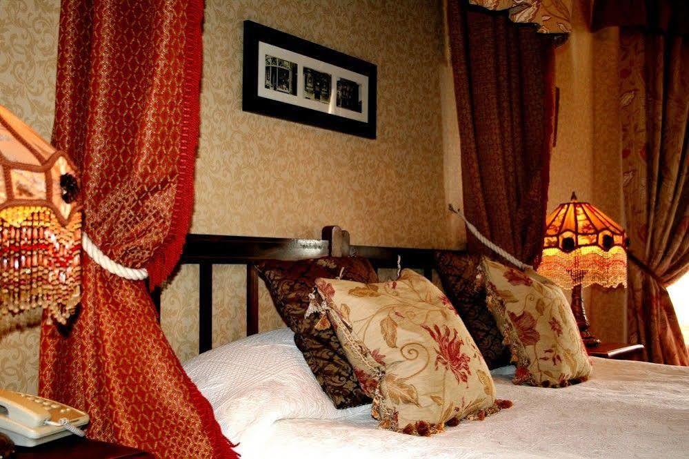 Cranleigh Hotel Bath Bagian luar foto